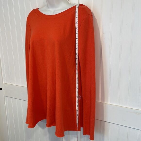 Free People Beach size XS/S orange longsleeved top with deep scoop back - Picture 2 of 6